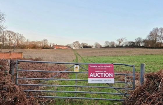 Investment Potential in Tadley photo